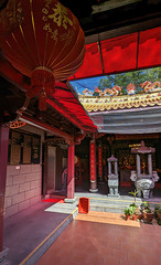 Chinese worship place / Lieu de culte chinois