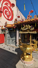 Chinese worship place / Lieu de culte chinois