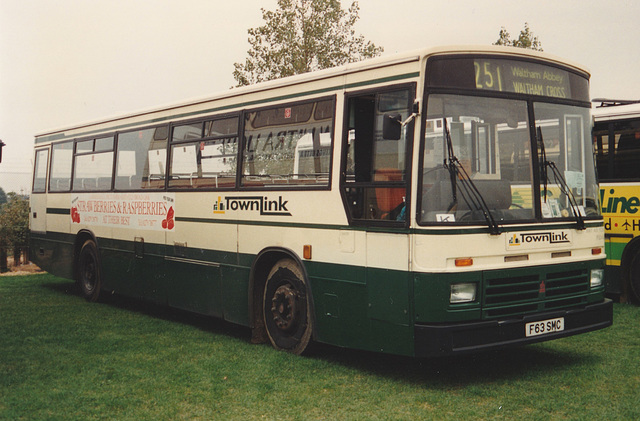 County Bus and Coach TDB63 (F63 SMC) at Showbus, Duxford – 25 Sep 1994 (241-6)