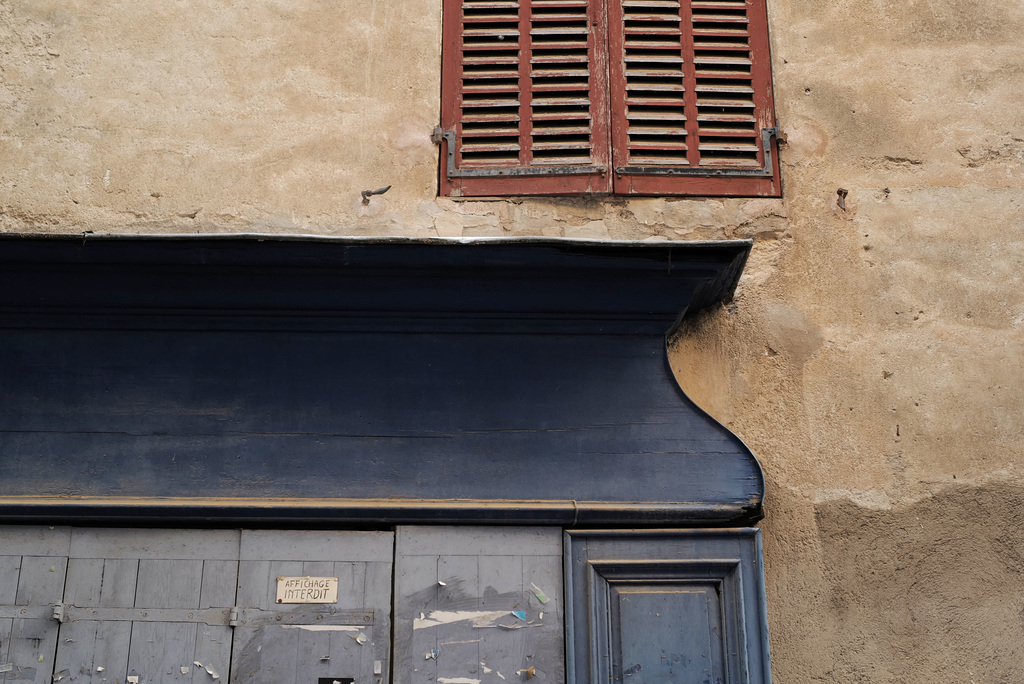 Cotignac, Faded colours