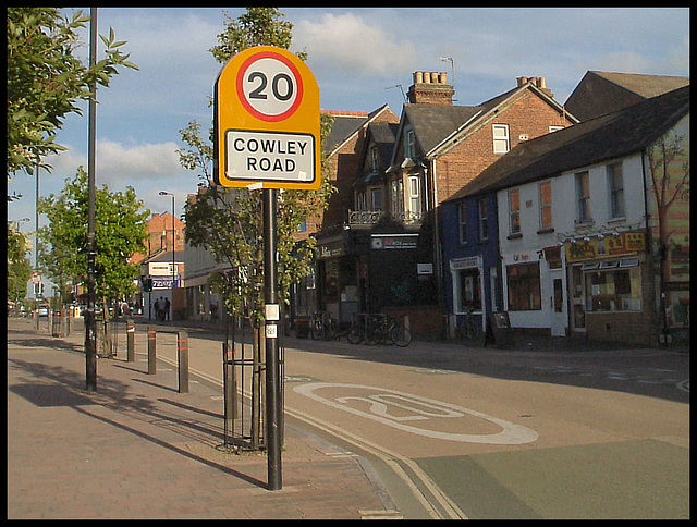 Cowley Road 20 sign