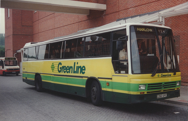 County Bus and Coach TDL60 (C260 SPC) at Welwyn Garden City – 30 Jul 1996 (321-26)