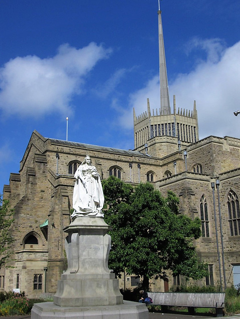 Queen Victoria statue (1905)