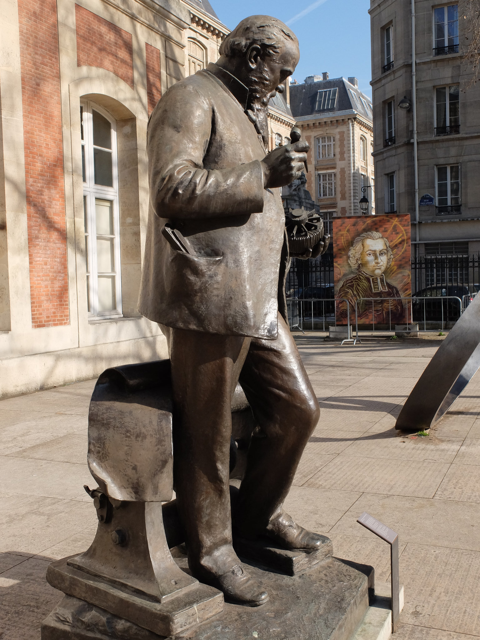 MUSÉE DES ARTS ET MÉTIERS PARIS