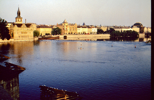 PRAGUE - 1991