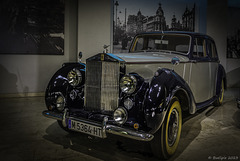 Rolls Royce (© Buelipix)