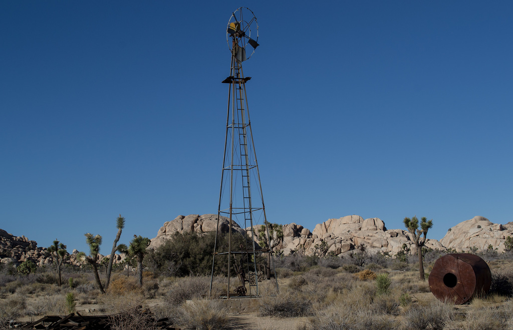 Joshua Tree NP wind power (1496)