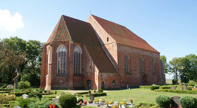 Dorfkirche Saal (Vorpommern)