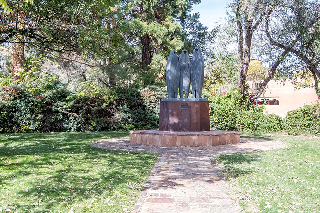 Statues, Santa Fe.
