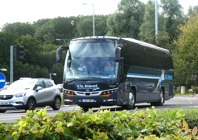 R.B. Travel (R. Bull) TH17 RBT at Fiveways, Barton Mills - 19 Aug 2023 (P1160142)