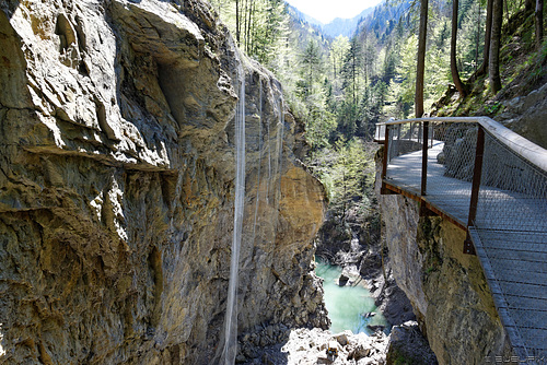 auf dem neuen Weg durch die Rappenlochschlucht (© Buelipix)