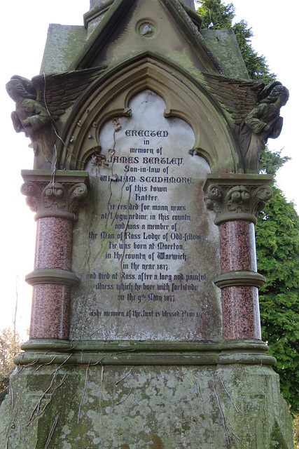 ross-on-wye churchyard, herefs.