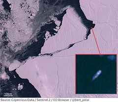 clch - iceberg [2 of 5] Brunt's new'berg [A-74] & PolarStern, March 2021