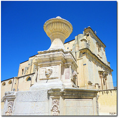 Ferla, Fontana dei Quattro Canali e Chiesa Madre (San Giacomo Maggiore Apostolo)