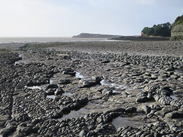 Rock shelf