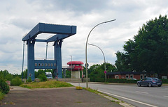 Waagebalkenbrücke Neuhöfer Straße