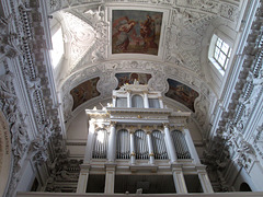 Organ of Saint Peter and Saint Paul Church.