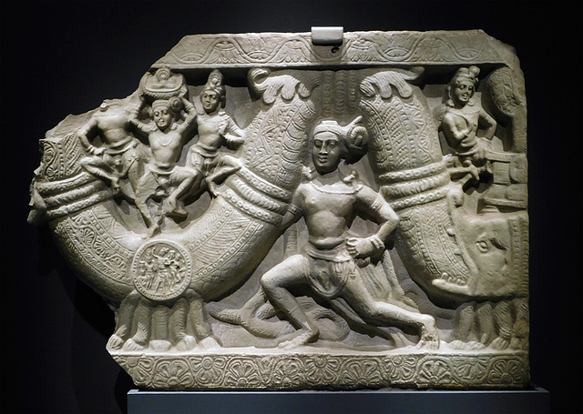 Dome Cornice with Garland Bearers in the Metropolitan Museum of Art, October 2023