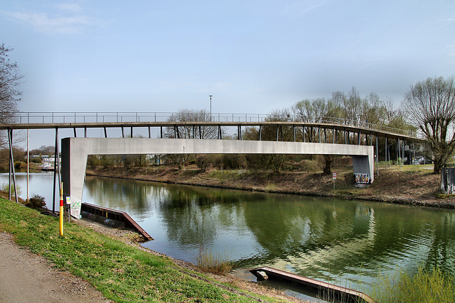 Fußgängerbrücke über dem Rhein-Herne-Kanal (Oberhausen) / 8.04.2018
