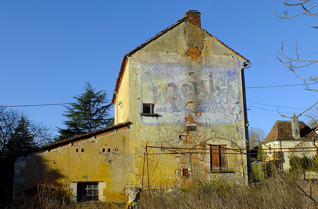 Vieille publicité murale