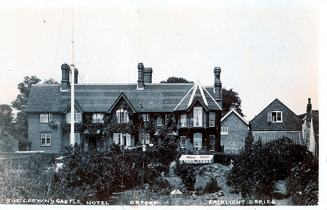Crown and Castle Hotel,Orford, Suffolk c1910