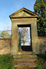 ross-on-wye churchyard, herefs.