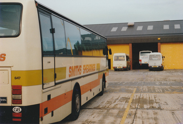 Shearings-National coach interchange at Exhall – 22 Oct 1989 (105-7)