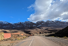 Conduire dans les gorges du Dadès est un plaisir indicible Conduire dans les gorges du Dadès est un plaisir indicible