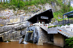 BE - Aywaille - Grottes de Remouchamps