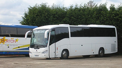 Burtons Coaches YN08 DDK at Haverhill - 28 Apr 2008 (DSCN1558)