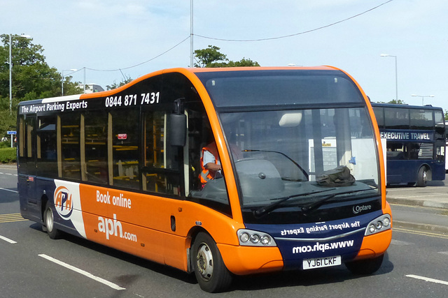 YJ61CKF at Gatwick - 24 June 2015