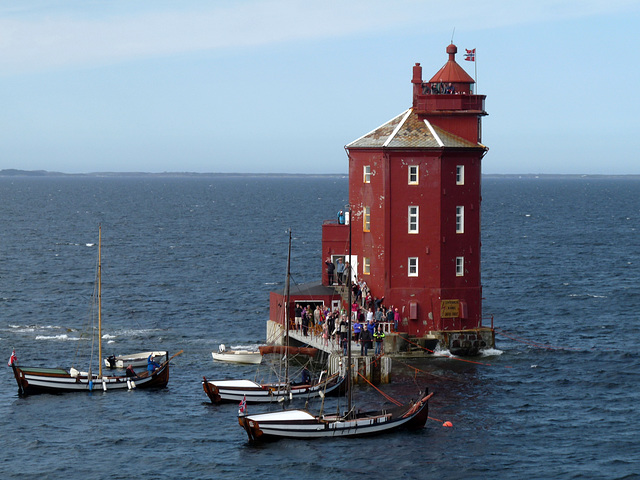 Party at Kjeungskjaer Lighthouse