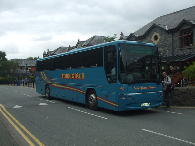DSCF9986 Four Girls Coaches FJ03 ABV DSCF9986 Four Girls Coaches FJ03 ABV
