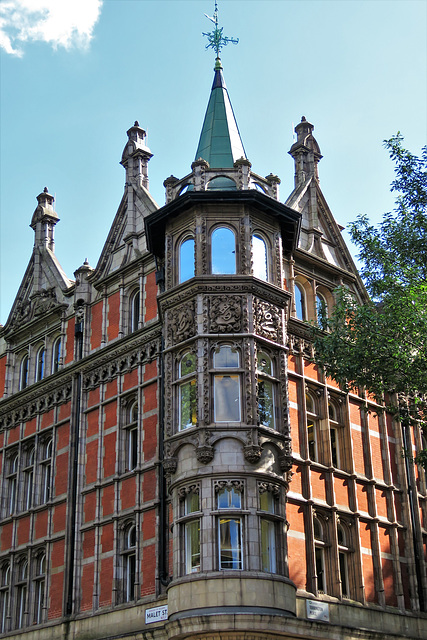 waterstones, torrington place, bloomsbury, london