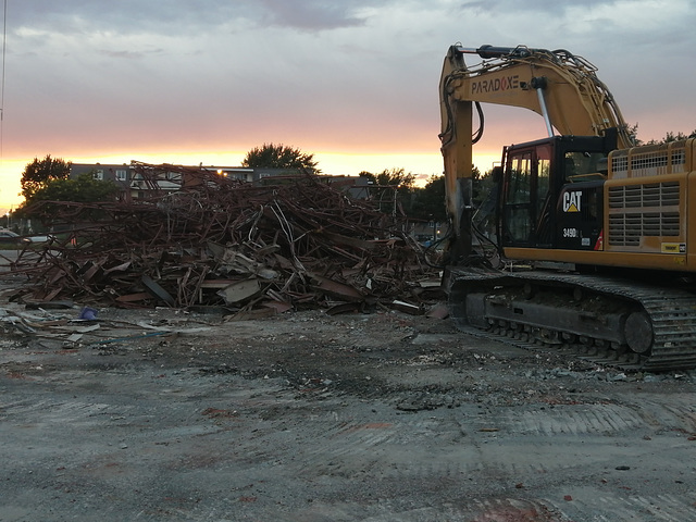 demolition sunset IMG 20230815 200014 (1)