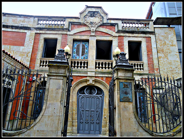 Salamanca: museo art nouveau y art deco