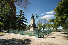 Monumento A Los Heroes Del Dos De Mayo