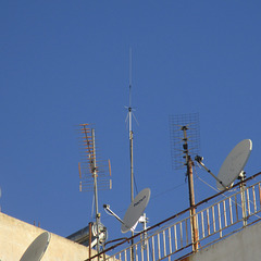 Patissia discone antenna