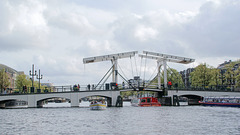 die "Magere Brug" über die Amstel