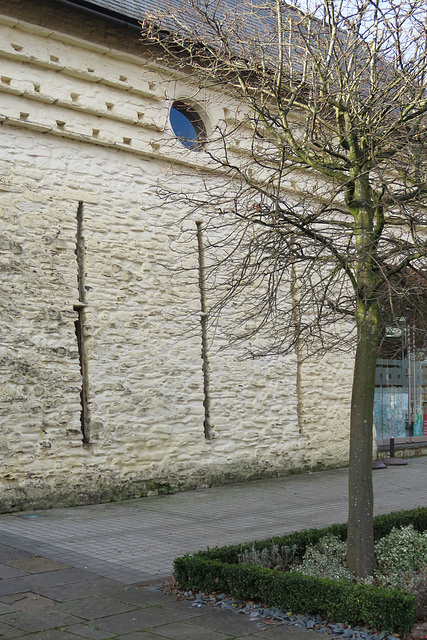 abergavenny priory barn