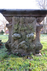 ross-on-wye churchyard, herefs.