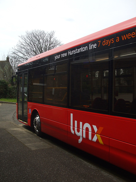 Lynx (Coastal Red) 4 (YJ55 BKK) in Hunstanton - 12 Apr 2015 (DSCF8843)