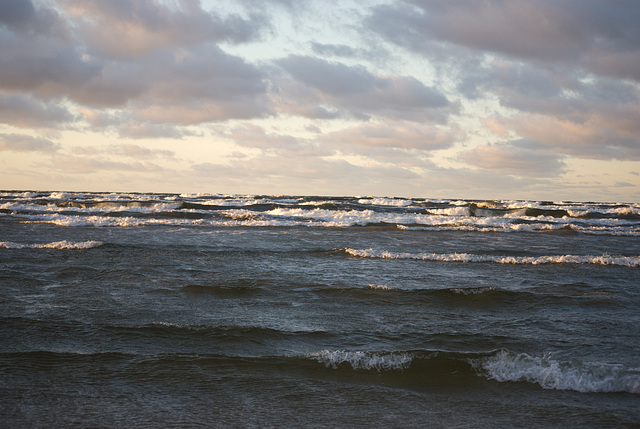 Die Wellen und die Wolken (Ostsee)