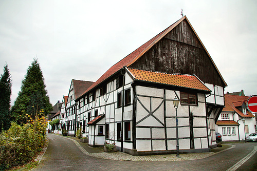 Fachwerkhausreihe am Ostwall (Altes Dorf Westerholt, Herten) / 21.11.2020