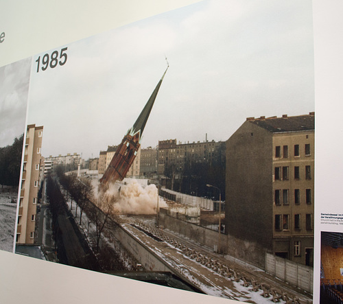 Berlin Wall Memorial 1985 (#2510)