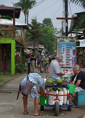 Mobile rum 'n' coconut shop