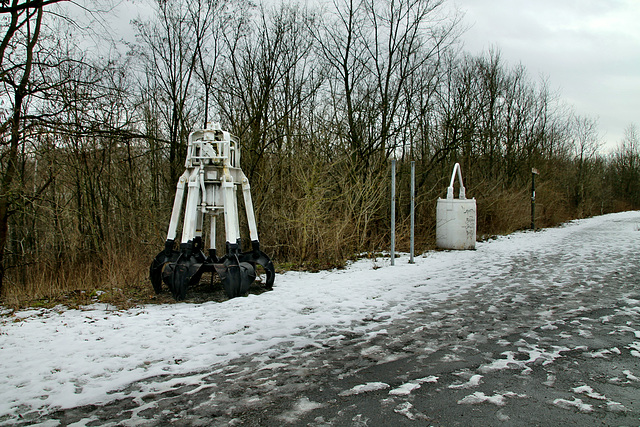 Greifer und Teufkübel (Kissinger Höhe, Hamm-Herringen) / 3.02.2019