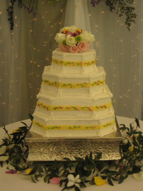 Sarah's Cakes ~~  four-tier Wedding Cake  ~~  see info