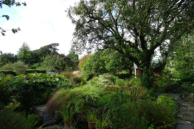 Broughton House Gardens