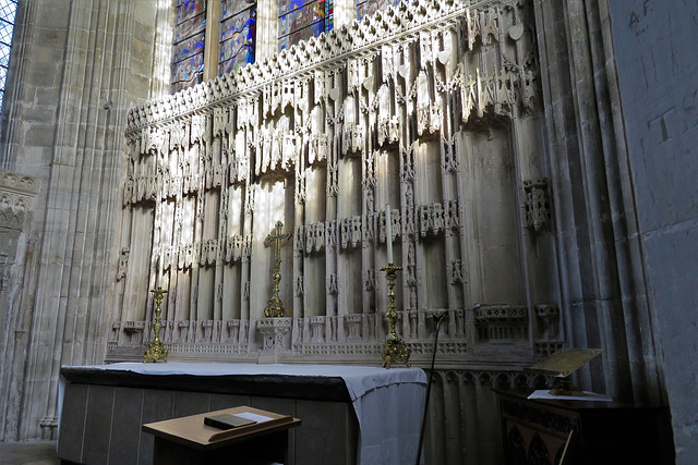 christchurch priory, hants